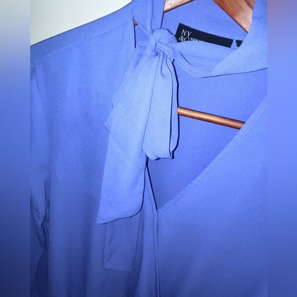 New York & Company Long Sleeve Tie Neck Wrap Blouse Periwinkle Blue Size: Small - Picture 3 of 4